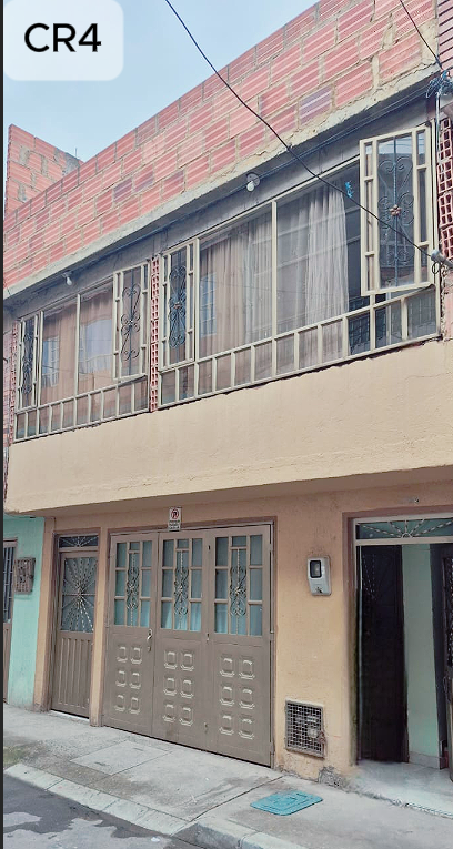 REGALAZO RENTABLE - 6x12m - 2PISOS - 2 APARTAMENTOS - GARAGE Y TERRAZA