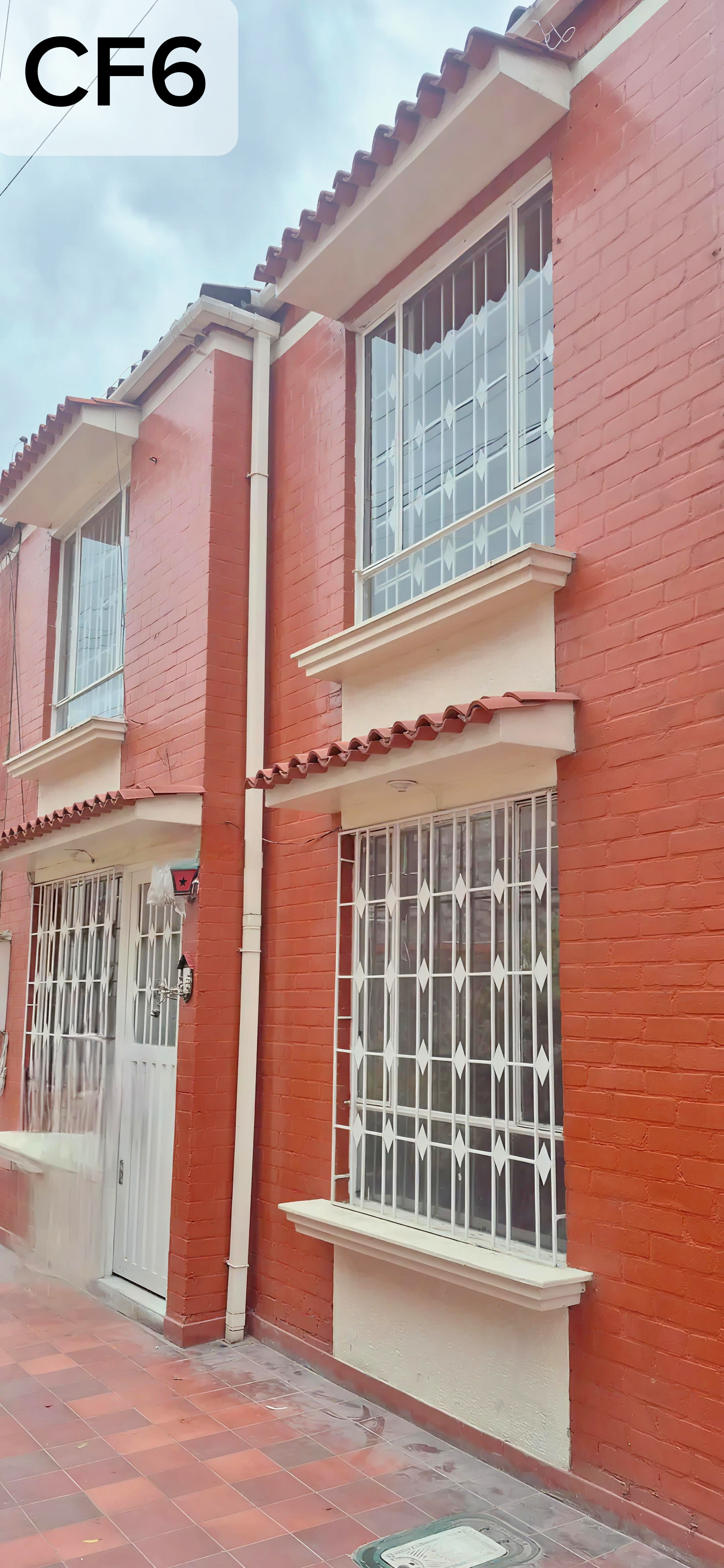REGALAZO!!! 6x9m- 2PISOS - 3ALCOBAS- SALACOMEDOR - BAÑO- PATIO GRANDE - PRÓXIMA AL TRANSPORTE- APLICA BANCO