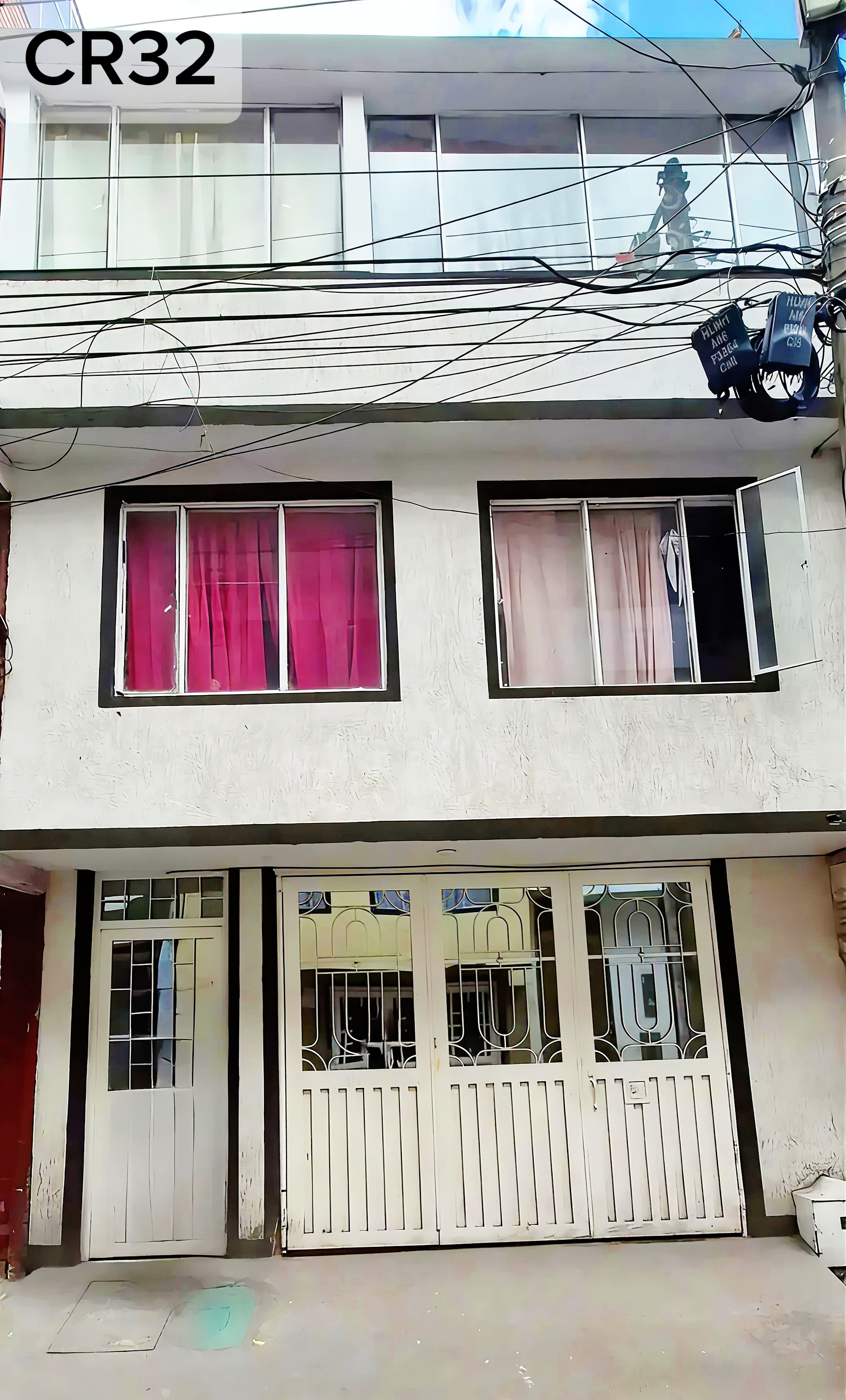 GANGAZO RENTABLE - 5x14m - 3PISOS - 3APTOS - GARAGE 