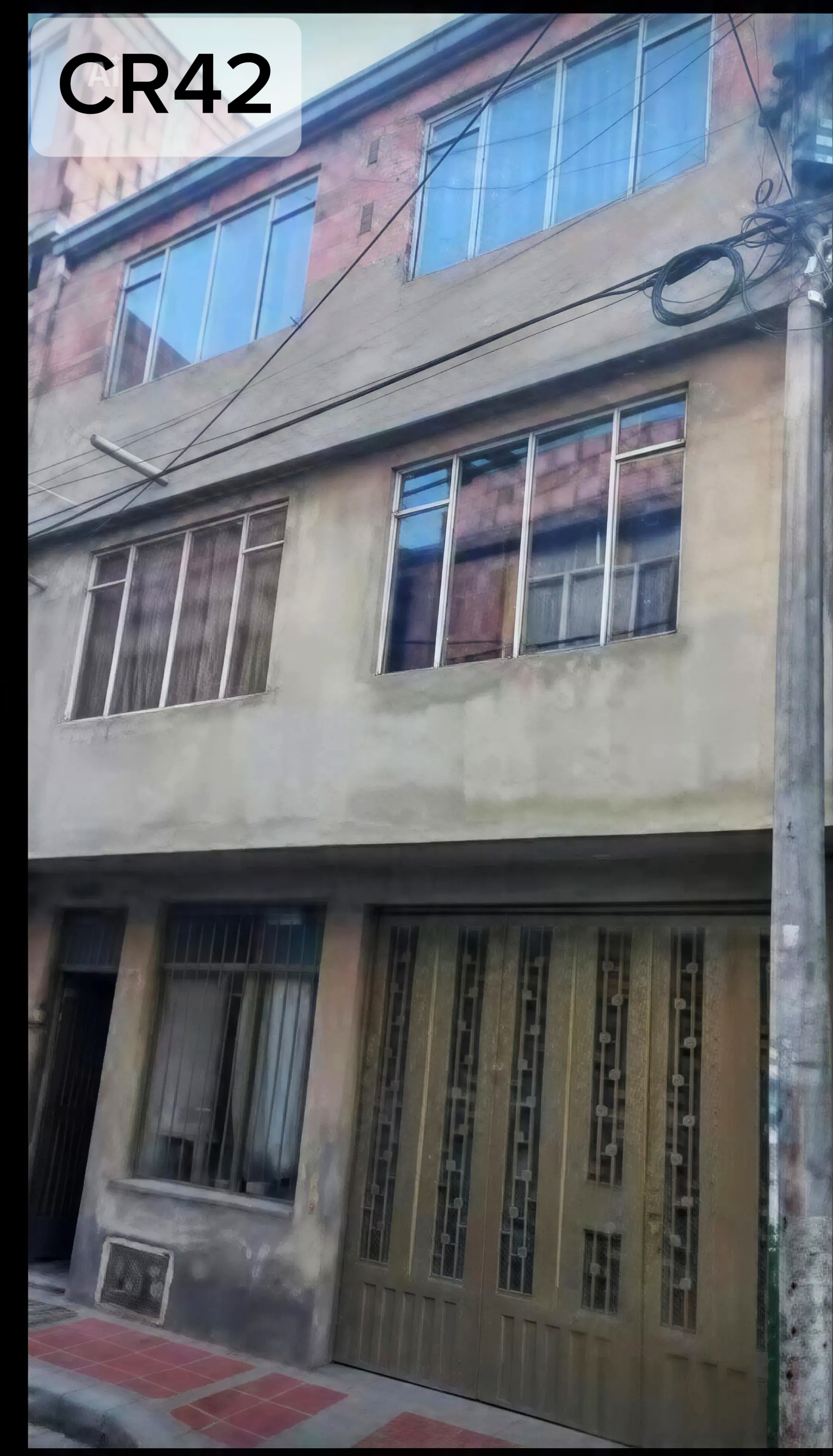 GANGAZO RENTABLE - 6x13m - 3PISOS - 3APTOS GRANDES - PARTE INTERNA TOTALMENTE TERMINADA  - LOCAL - GARAGE 